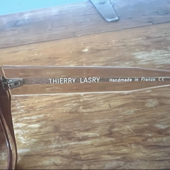 Thierry Lasry Blasty Square Framed Sunglasses - Picture 6 of 6